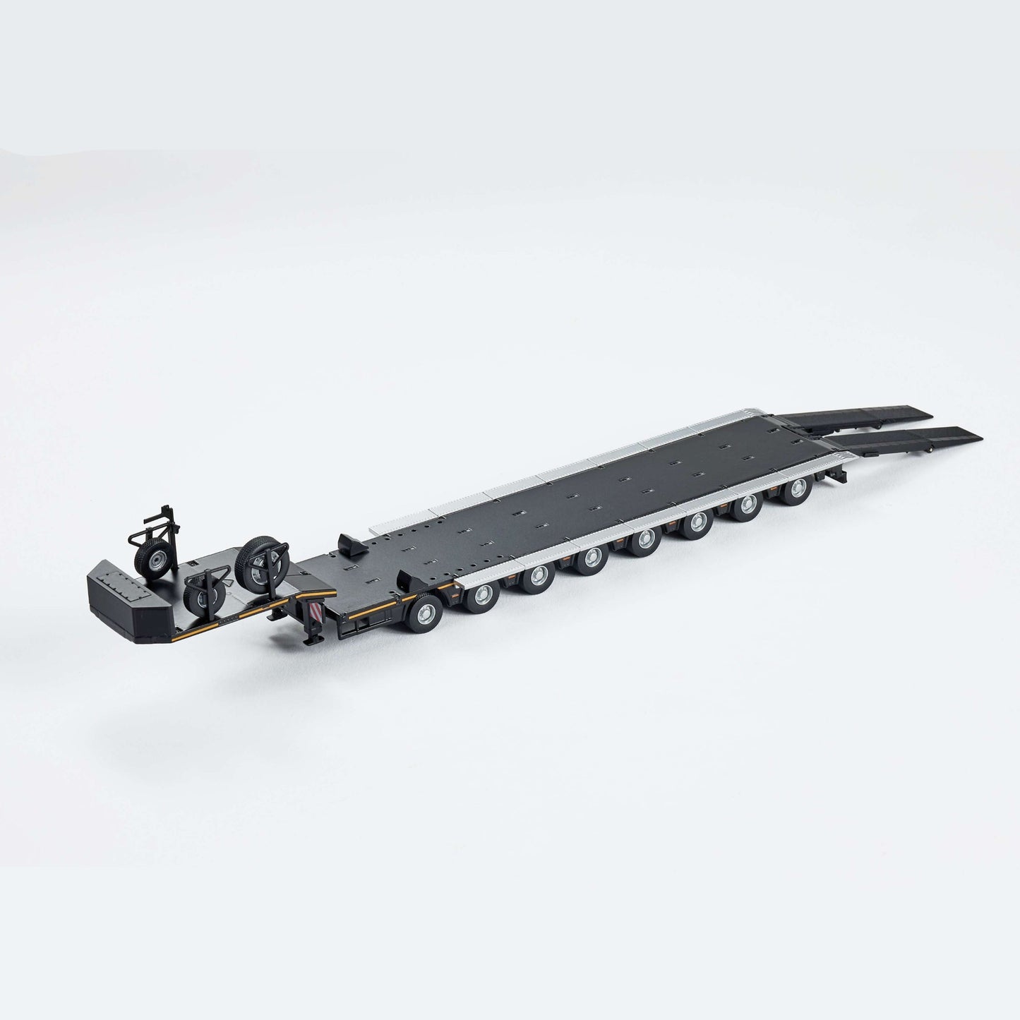 Scania Eight-Axis Semi-Low Deck Trailer, 1:64 Scale (Black)
