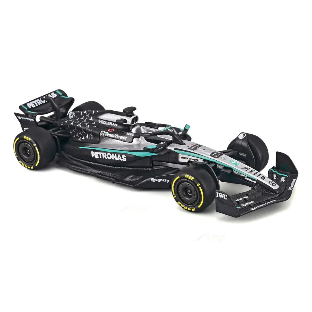 Bburago: Mercedes-AMG F1 W16 E Performance #63 George Russell (Scale 1:64)